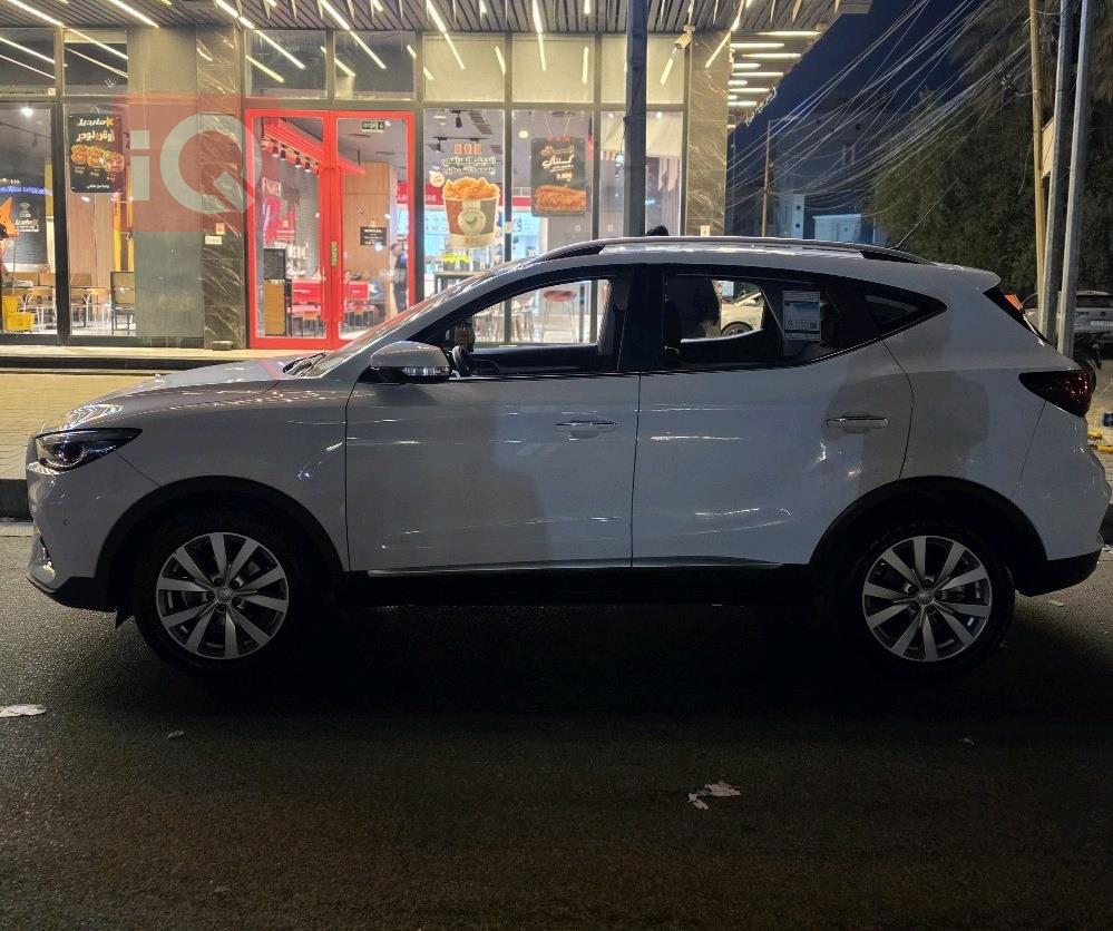 ام جي ZS